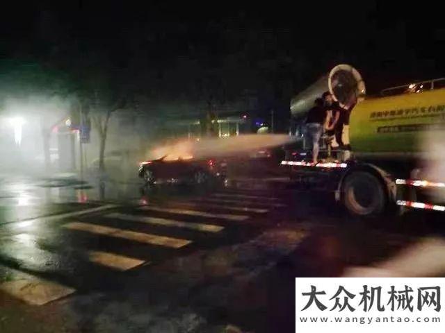 配送新篇章午夜奔馳突然著火 凌宇“消防車”緊急救援森源汽