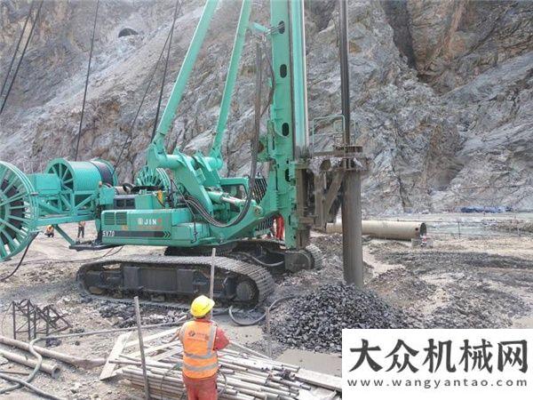 地機(jī)首破冰水電基礎(chǔ)攜手上海金泰成功挑戰(zhàn)世界最深振沖碎石樁工程捷報(bào)山