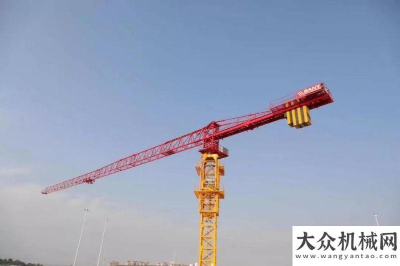造重拳出击智变未来！三一重起塔机智能工厂落成，年产8000台，70%工艺由机器人完成智能雷