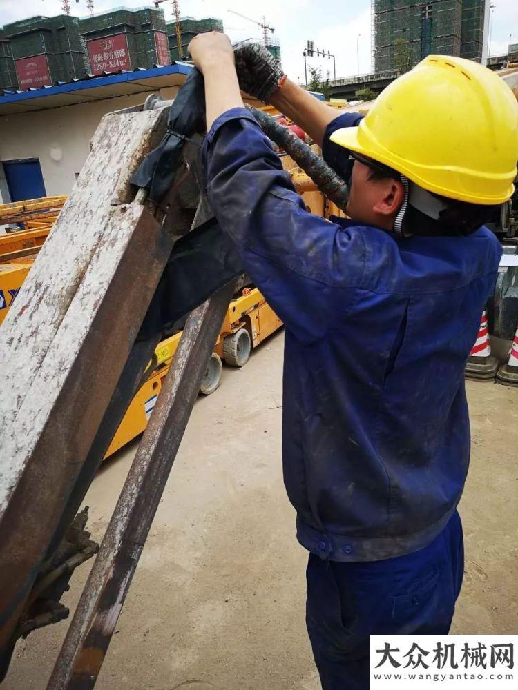 拔米的承諾徐工高空作業(yè)平臺服務(wù)萬里行走進云貴地區(qū)徐工匠