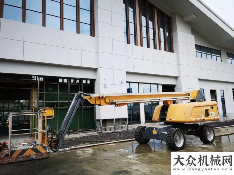 拔米的承諾徐工高空作業(yè)平臺(tái)服務(wù)萬里行走進(jìn)云貴地區(qū)徐工匠