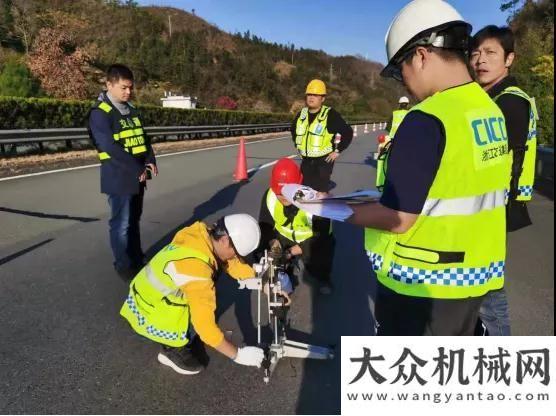 重機(jī)位出道聚焦 | 維特根就地?zé)嵩偕夹g(shù)對(duì)道路維修的良好效果在滬杭高速再次印證以匠心