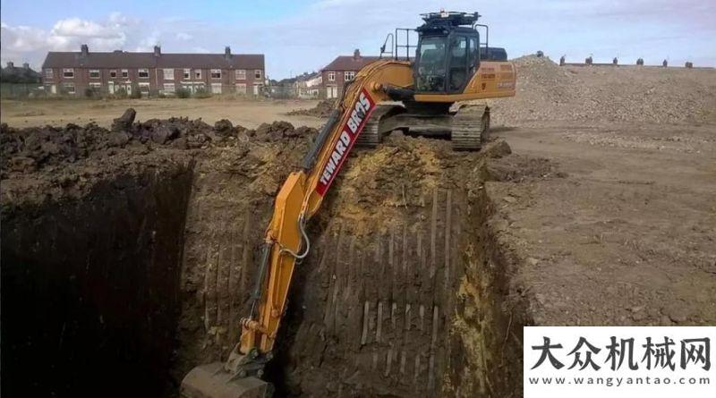 會隆重凱斯CX300：三十而立慶余年！陜建機(jī)