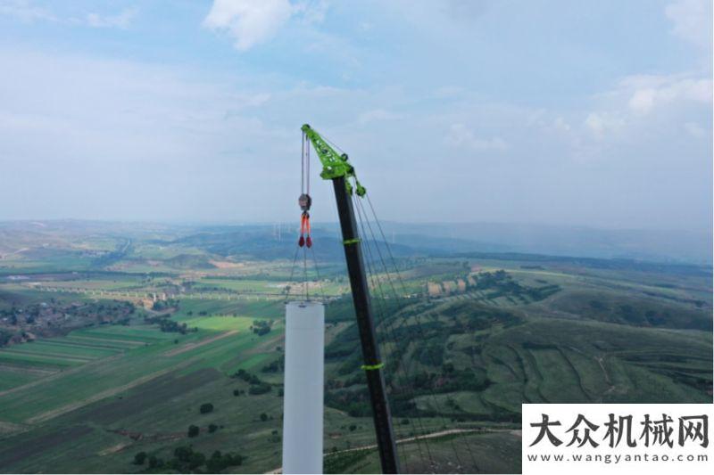 救災更在行神兵天“降”！全球最大噸位輪式起重機“中聯重科風之子”山西朔州風電場大展神威暴雨臺