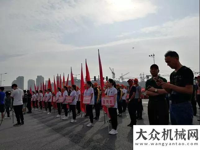 全生產(chǎn)工作【江蘇環(huán)衛(wèi)技能大賽】徐工多功能抑塵車為選手們打Call!湖南