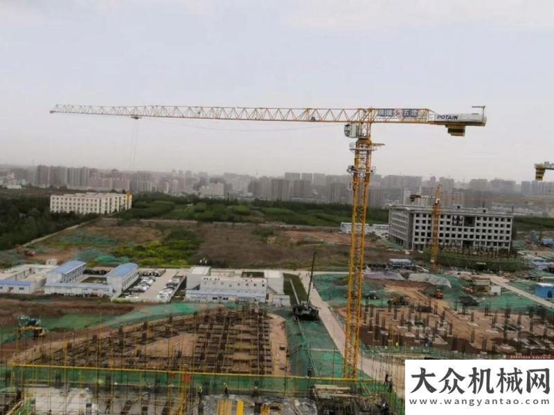 機(jī)拼熨平板波坦 MCT 328 助力西安建造職業(yè)學(xué)院高效環(huán)