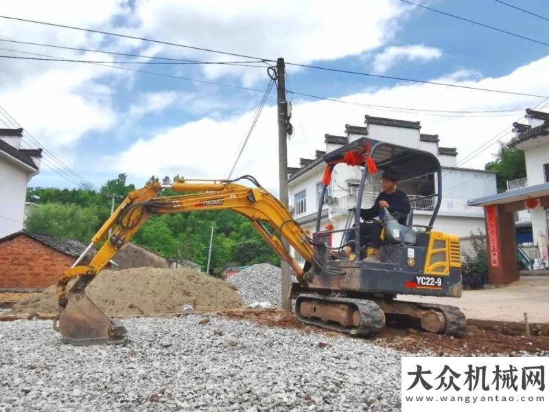 你解析系統(tǒng)安徽黃山張老板：玉柴挖掘機是我人生的新起點！月日下