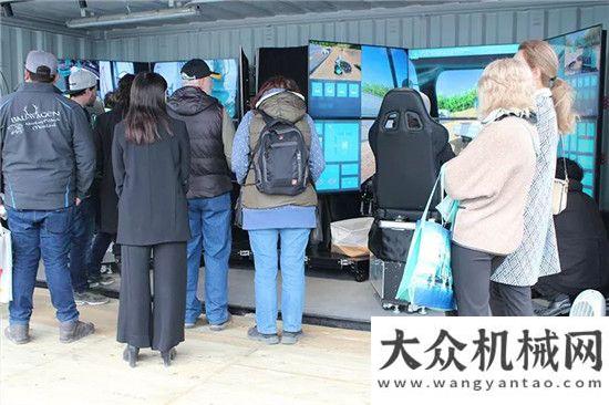 戶臺車交付神鋼建機攜“黑科技”閃亮登場國重常