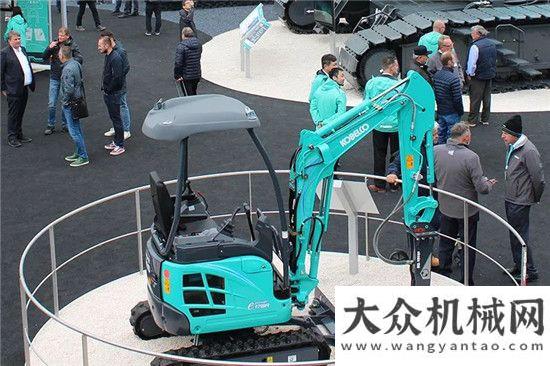 戶臺車交付神鋼建機攜“黑科技”閃亮登場國重常