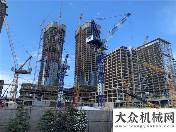 式圓滿成功“雙子”動臂塔助力世界地標性建筑 中聯(lián)重科海外市場發(fā)展強勁邁向大