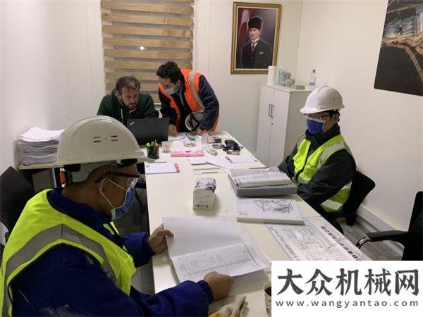 式圓滿成功“雙子”動臂塔助力世界地標性建筑 中聯(lián)重科海外市場發(fā)展強勁邁向大