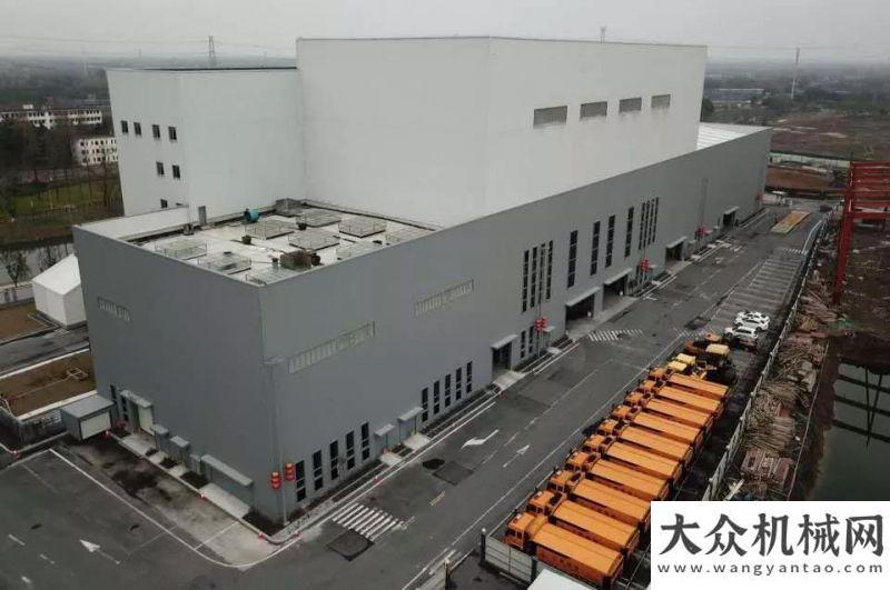 察四川市場擁有兩臺安邁攪拌站的杭州路橋集團的生產(chǎn)基地，終于建成行業(yè)標(biāo)桿的樣子國機重