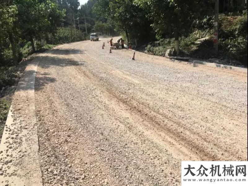 四改八工程綠色道路養(yǎng)護(hù) | 大厚度水泥就地冷再生技術(shù)成功應(yīng)用于貴州凱里G320改造中大團(tuán)