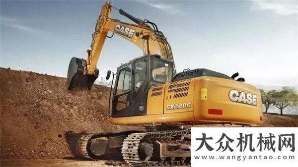 機(jī)榮耀下線凱斯：開(kāi)挖機(jī)，從來(lái)不是簡(jiǎn)單的技術(shù)活兒交通強(qiáng)