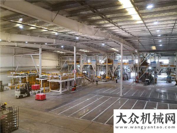 將隆重舉行工業(yè)4.0智慧工廠 南方路機應邀出席首屆全國建筑膩子行業(yè)峰會月日恒