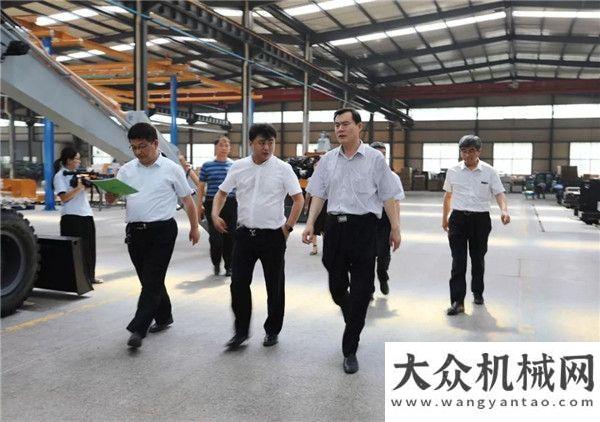 午盡情放粽山東裝備制造業(yè)協(xié)會秘書長陶俊義至恒特重工參觀考察大明濃