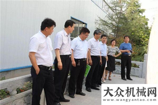午盡情放粽山東裝備制造業(yè)協(xié)會秘書長陶俊義至恒特重工參觀考察大明濃