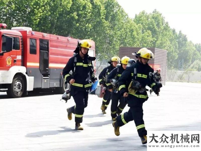 貧持續(xù)發(fā)力徐工DG42/C1消防車上演高空救人“大戲”攻