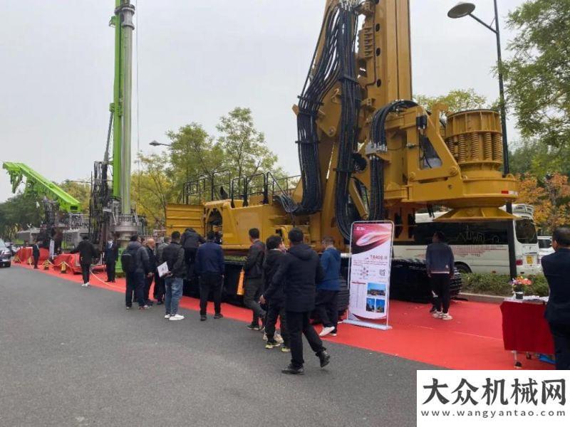 導(dǎo)蒞臨參觀實力硬核 樁工利器——北京中車重工參展2021深交會美通筑