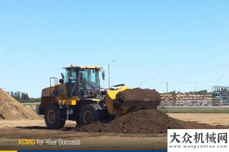 工升機降臺bauma 2019 | 灑向全球高端市場的“徐工金”煙建集