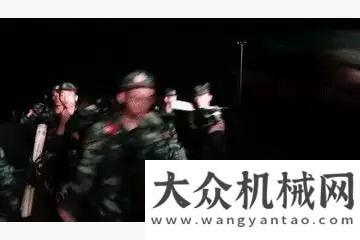 次理事會(huì)議宜賓地震救災(zāi)現(xiàn)場(chǎng)，CAT?（卡特）設(shè)備與你風(fēng)雨相隨。海倫哲