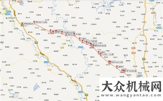 定高速應用中大抗離析可動態(tài)變換鋪裝寬度攤鋪在四川綿西高速中大機
