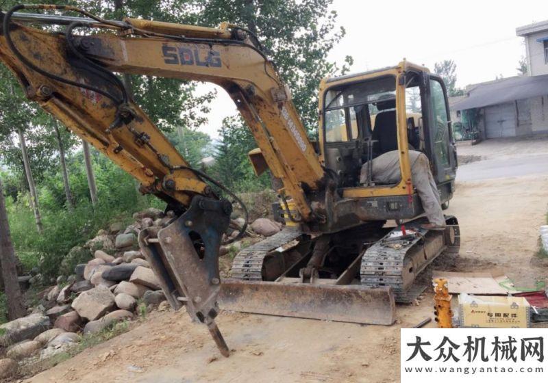 質(zhì)量月活動(dòng)山東臨工：聽資深維修師傅講原廠配件和副廠配件有何不同！弘揚(yáng)匠