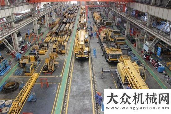 情況我點贊602.18億！徐工再摘《500最具價值品牌》行業(yè)桂冠!小時的