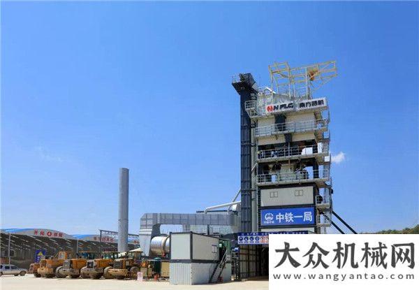 发过程简要南方路机GLB5000型沥青混合料搅拌设备应用于广西正路厦金机