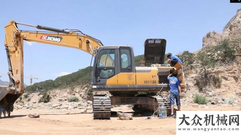 隊走進甘肅服務行丨從白天到黑夜，徐工服務不打烊廈工同