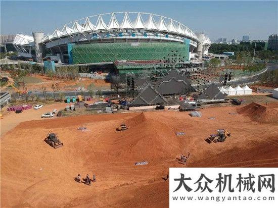 建樁公路樁凱斯：為每個前行的你喝彩徐工旋