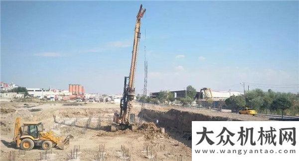 的超值雙雄徐工旋挖鉆機功能強，助力土耳其房建樁、公路樁約翰迪