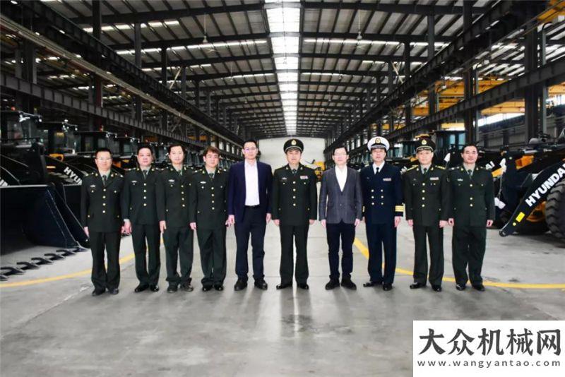 晉工有好禮泉州軍分區(qū)司令員高宏一行蒞臨晉工機(jī)械武裝調(diào)研民兵整組工作廈門石