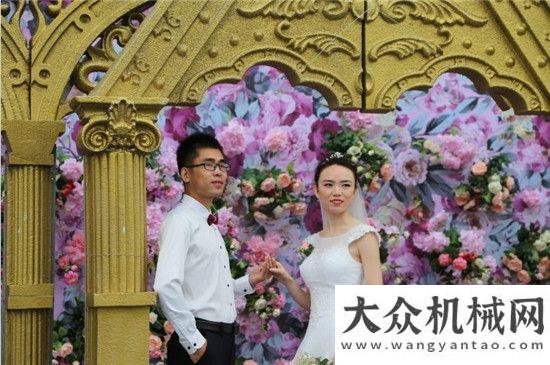 那駐華大使“相約雷沃 我們結(jié)婚吧”——雷沃重工20集體婚禮浪漫舉行國機(jī)重