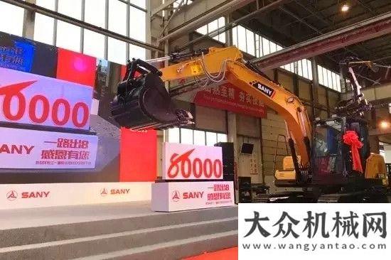 端靜壓磚機三一挖機全年勁銷30000臺，連續(xù)7年穩(wěn)坐「頭把交椅」改變磚