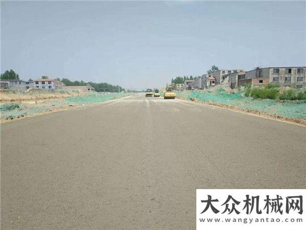 臺叉車訂單中大機械助力商丘市政道路中聯(lián)重