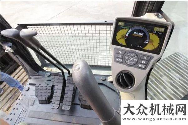 戶理性購買凱斯CX350C與CX380C | 艱苦工況，舍我取誰起重機