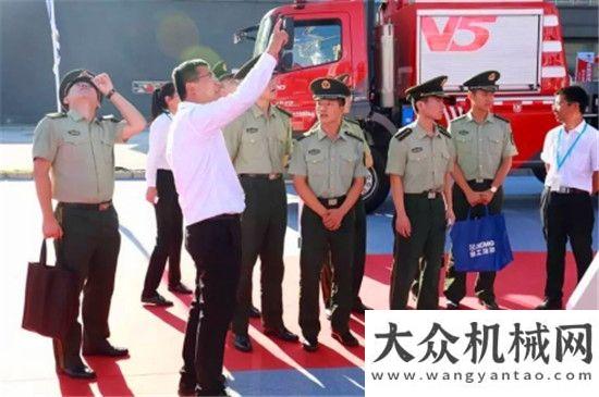 公大楼落成备受行业关注 徐工首台大跨距石化专用举喷消防车CHINA FIRE 2017阿特拉