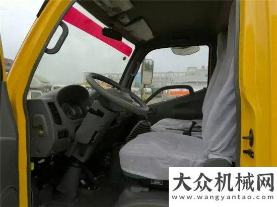 石油氣叉車歐馬可國四3360藍(lán)牌清障車柴油液