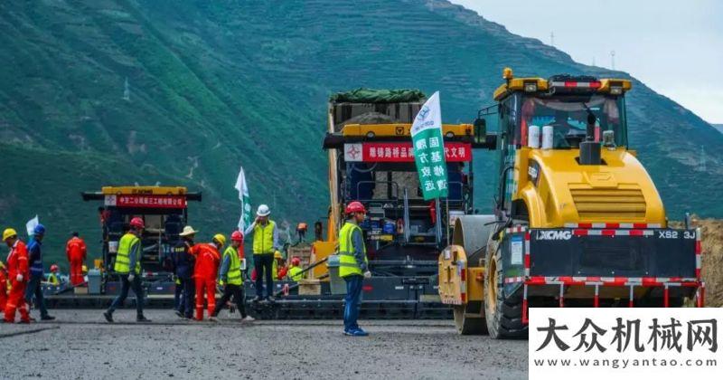 工極限深度徐工道路：冬季施工安全防范？來(lái)這里，聽(tīng)小路為您科普！上海金