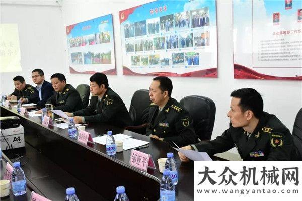 工考察調(diào)研泉州市委、泉州市軍分區(qū)政委劉建軍一行蒞臨晉工機械調(diào)研山東