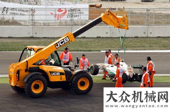 室籌建情況JCB Loadall助力2017年F1英國大獎賽方圓集