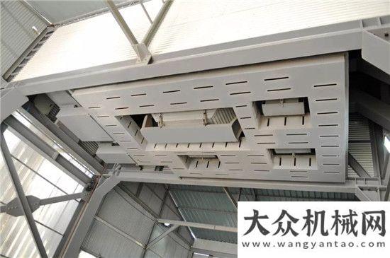 改擴建工程鑫海路機HLB3000環(huán)保型瀝青攪拌站入駐生態(tài)園林城市——湖北枝江雪域高