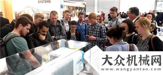 洲高端市場(chǎng)BAUMA 2019||展會(huì)進(jìn)入第二天，全媒體關(guān)注中鐵裝備“硬核”創(chuàng)造三款產(chǎn)