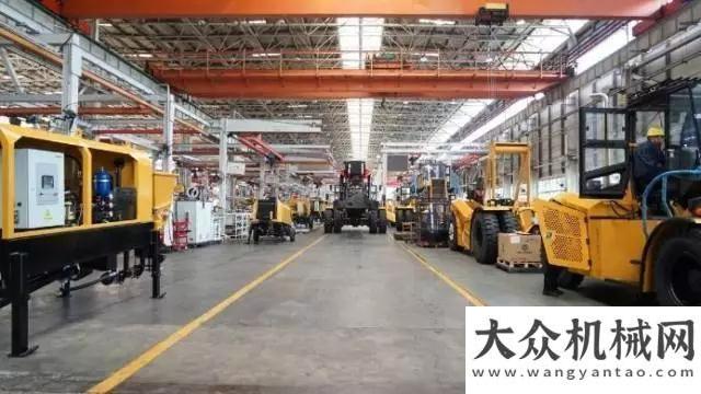 車老大的范南方日報「整版」報道！萬字雄文把“三一智造”講透了牛了這