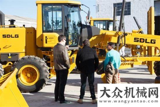 升創(chuàng)新能力山東臨工亮相阿根廷最大農(nóng)機與物流設(shè)備Agro Activa展山推建