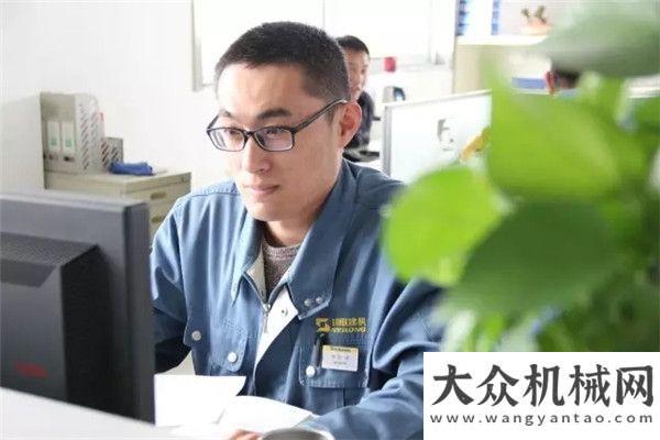 業(yè)同行山重建機(jī)：2017，我們的小目標(biāo)創(chuàng)新發(fā)