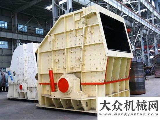 智能在行動(dòng)紅星顎破、反擊破助跑各大石料廠無人機(jī)