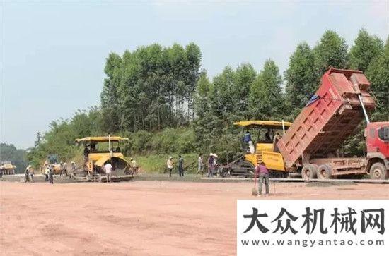 區(qū)考察調(diào)研山推道路機(jī)械一季度大幅增長：高端精準(zhǔn) 更“懂”用戶需求中