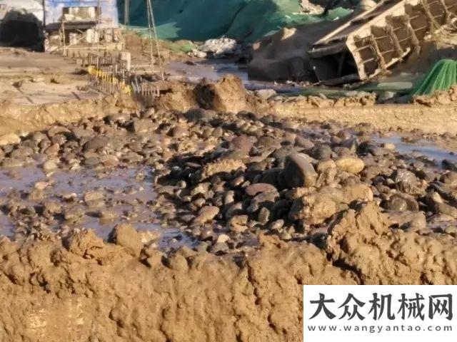 度水電項目寶峨GB 60液壓抓斗服務京張鐵路，清華園隧道豎井連續(xù)墻突破28米厚卵石層出